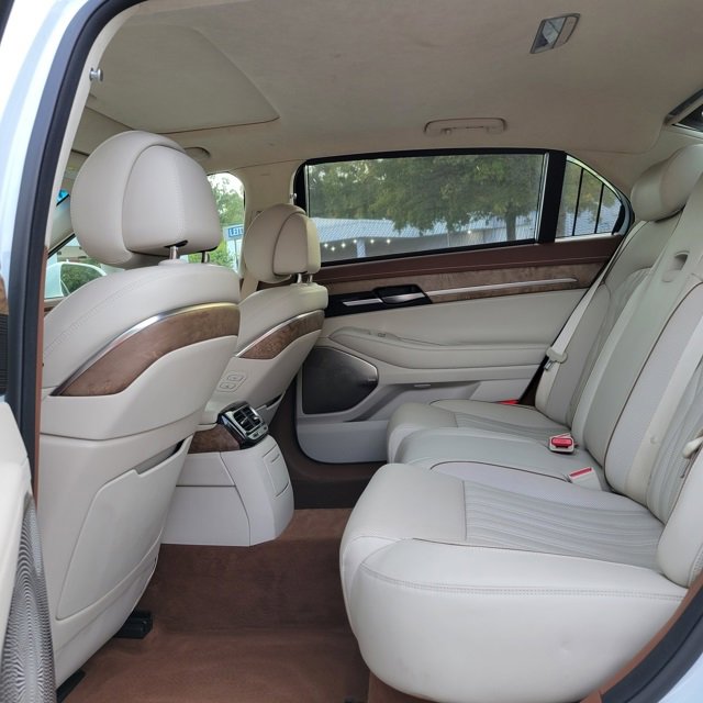 2021 Genesis G90 3.3T Premium photo 3