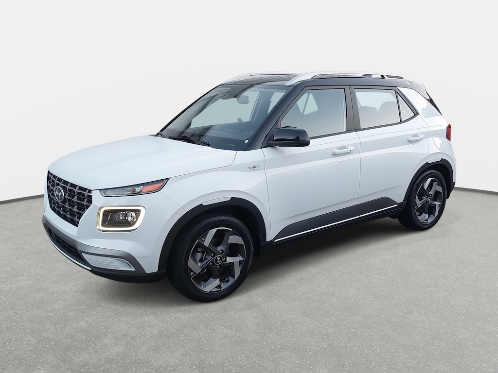 Used 2022 Hyundai Venue Limited SUV