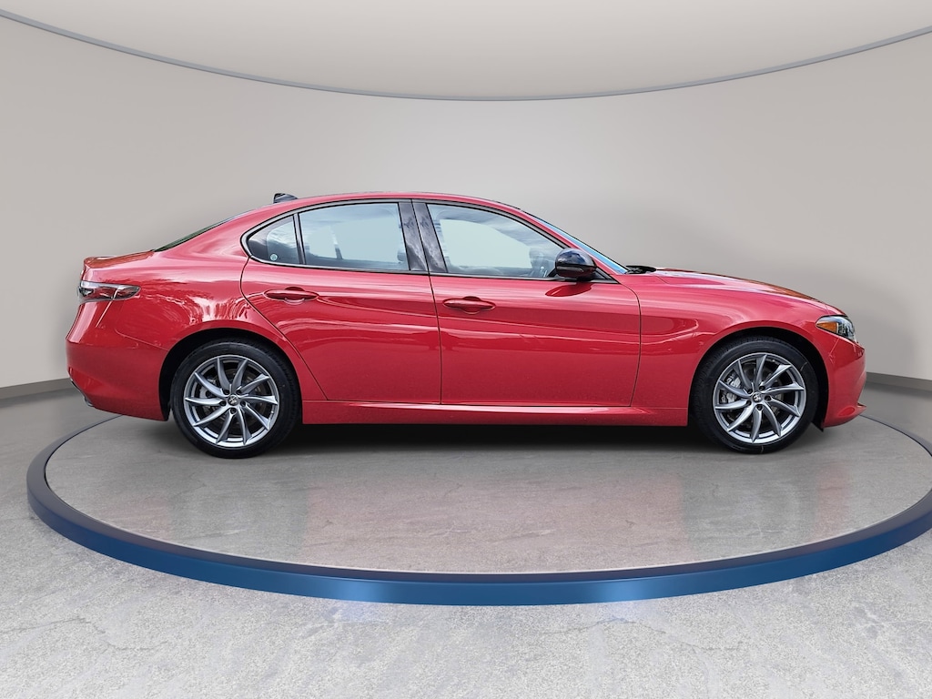 New 2025 Alfa Romeo Giulia AWD Sedan