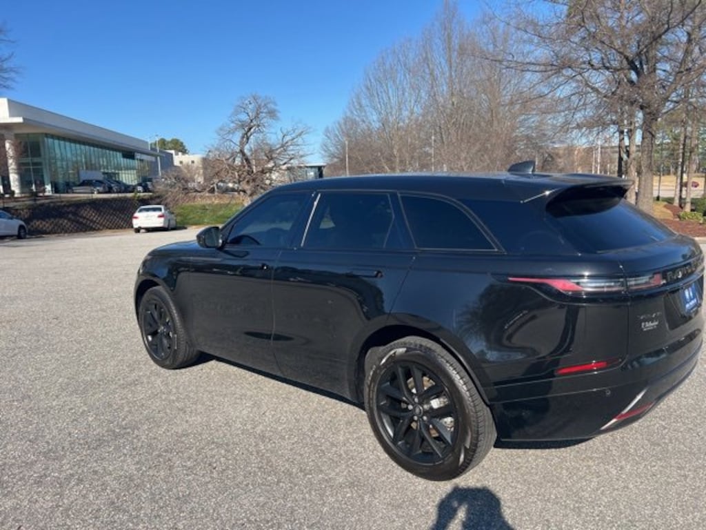 Used 2024 Land Rover Range Rover Velar P250 Dynamic SE SUV