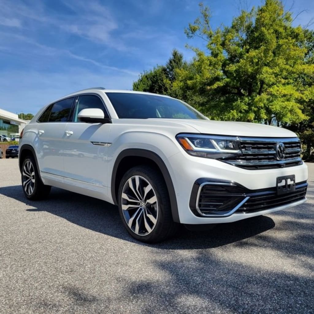 Used 2023 Volkswagen Atlas Cross Sport 3.6L V6 SEL Premium R-Line SUV