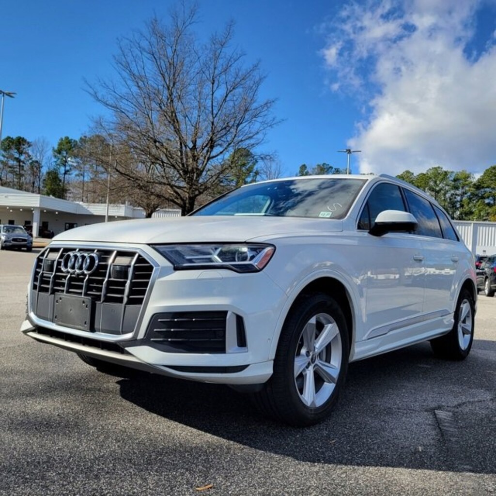 Used 2023 Audi Q7 45 Premium SUV
