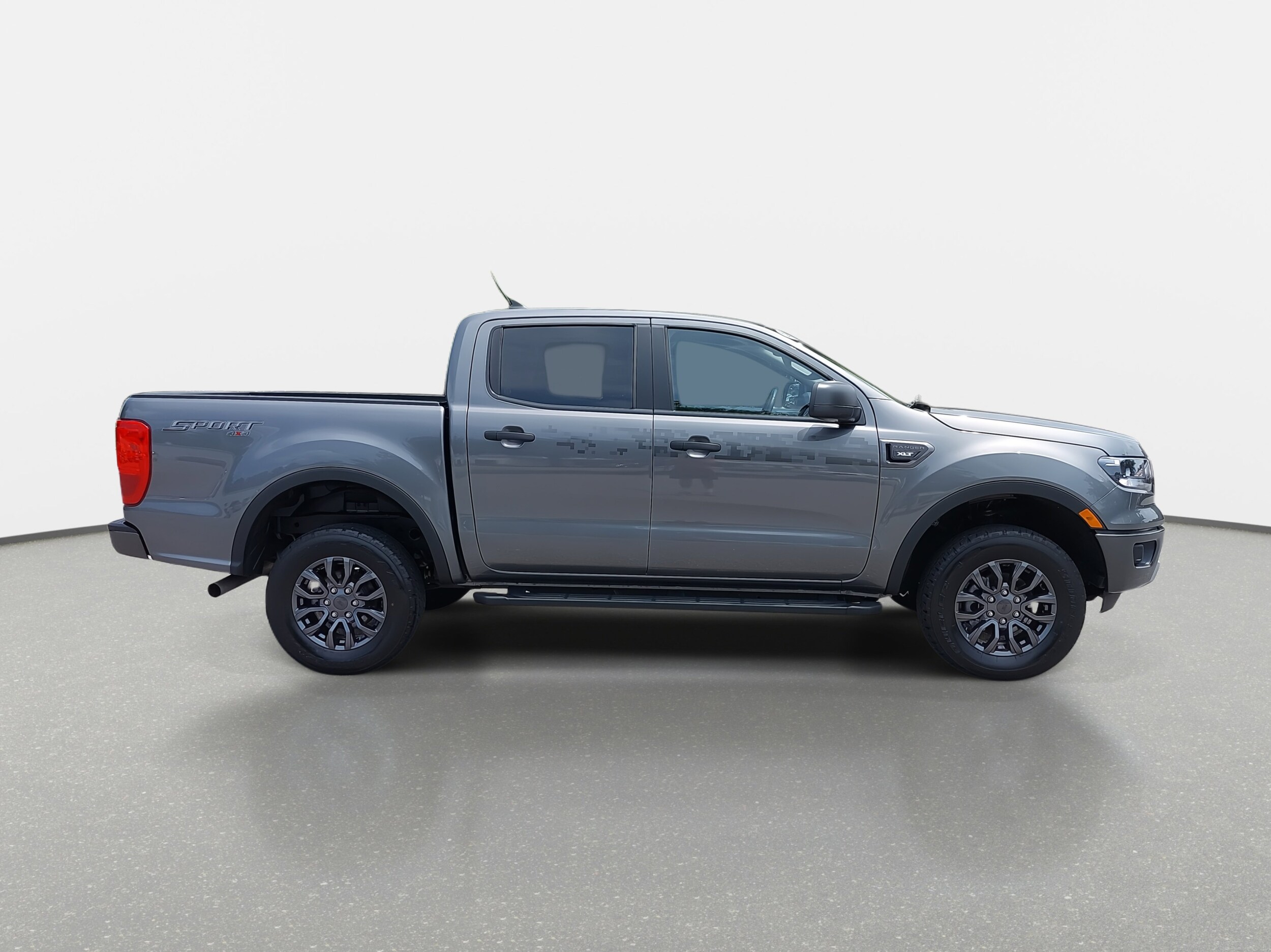 2022 Ford Ranger XLT photo 4