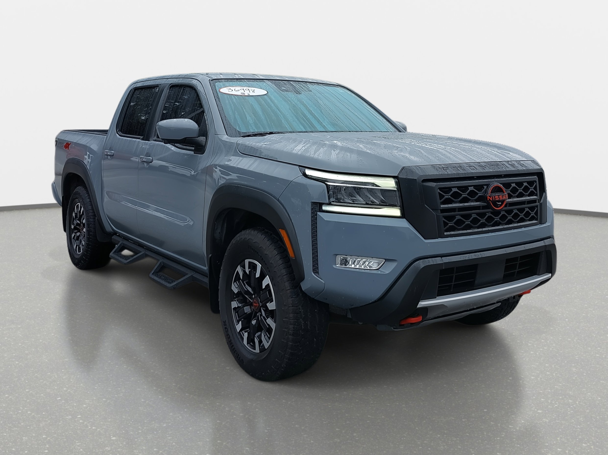 2023 Nissan Frontier PRO-4X photo 3