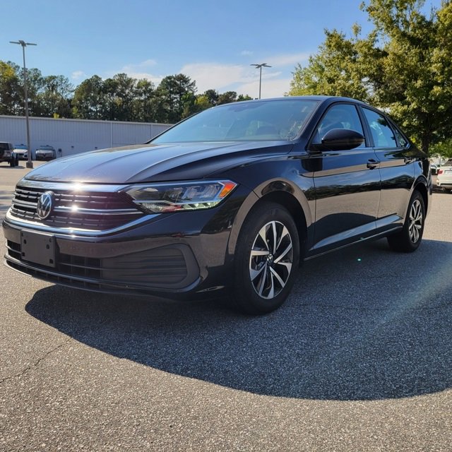 2024 Volkswagen Jetta 1.5T S photo 2