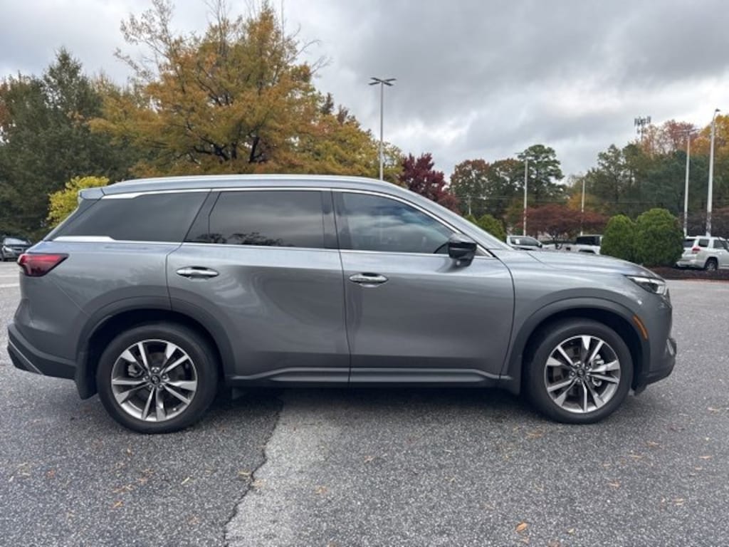 Used 2023 INFINITI QX60 LUXE SUV