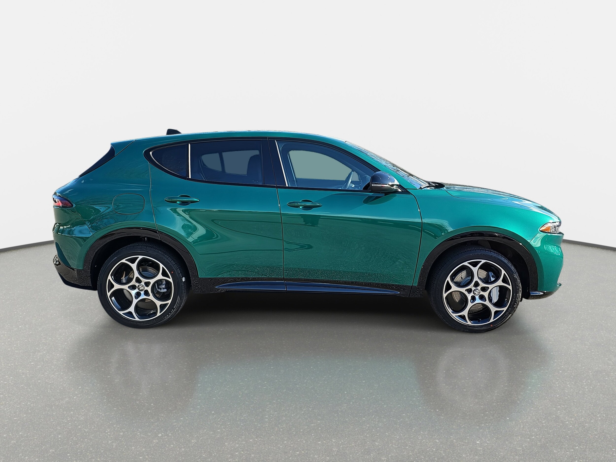 2025 Alfa Romeo Tonale photo 4