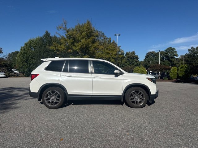 2022 Honda Passport EX-L photo 2