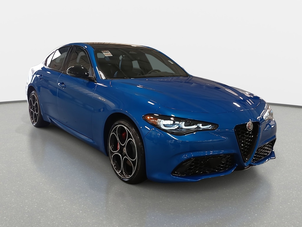 New 2025 Alfa Romeo Giulia AWD Sedan