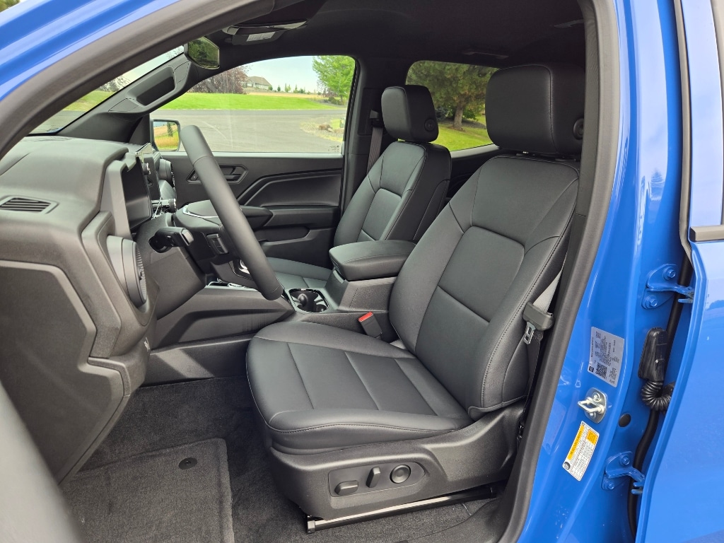2026 Chevrolet Colorado Trail Boss - Photo 12