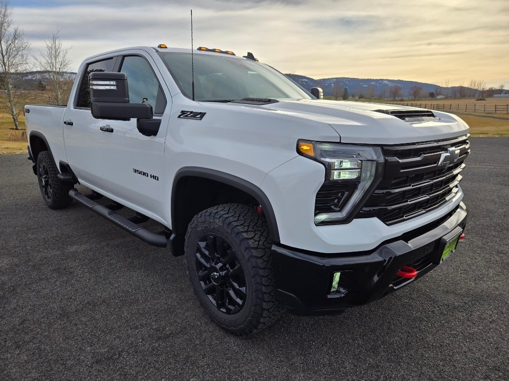 New 2026 Chevrolet Silverado 3500 HD LT Truck