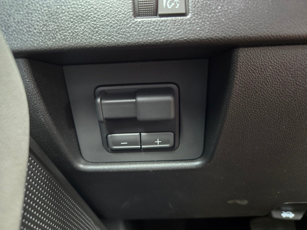 2026 Chevrolet Colorado ZR2 - Photo 16