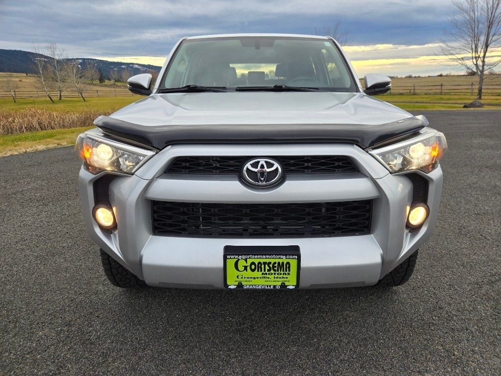 Used 2016 Toyota 4Runner Limited SUV