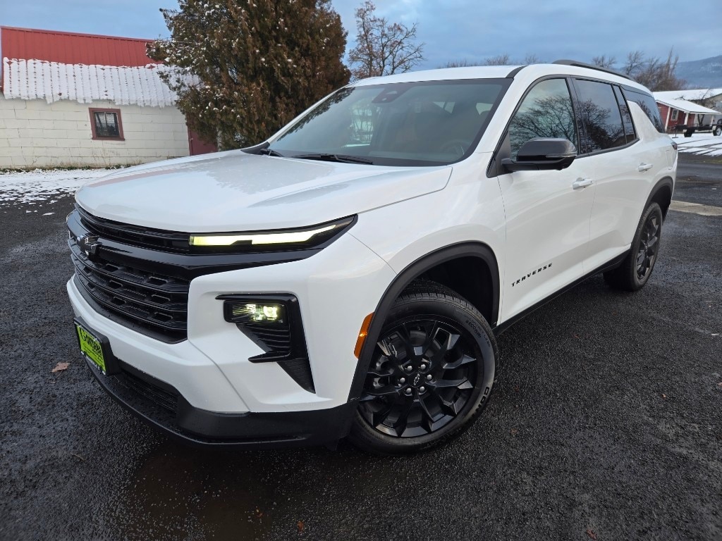 2026 Chevrolet Traverse LT's photo