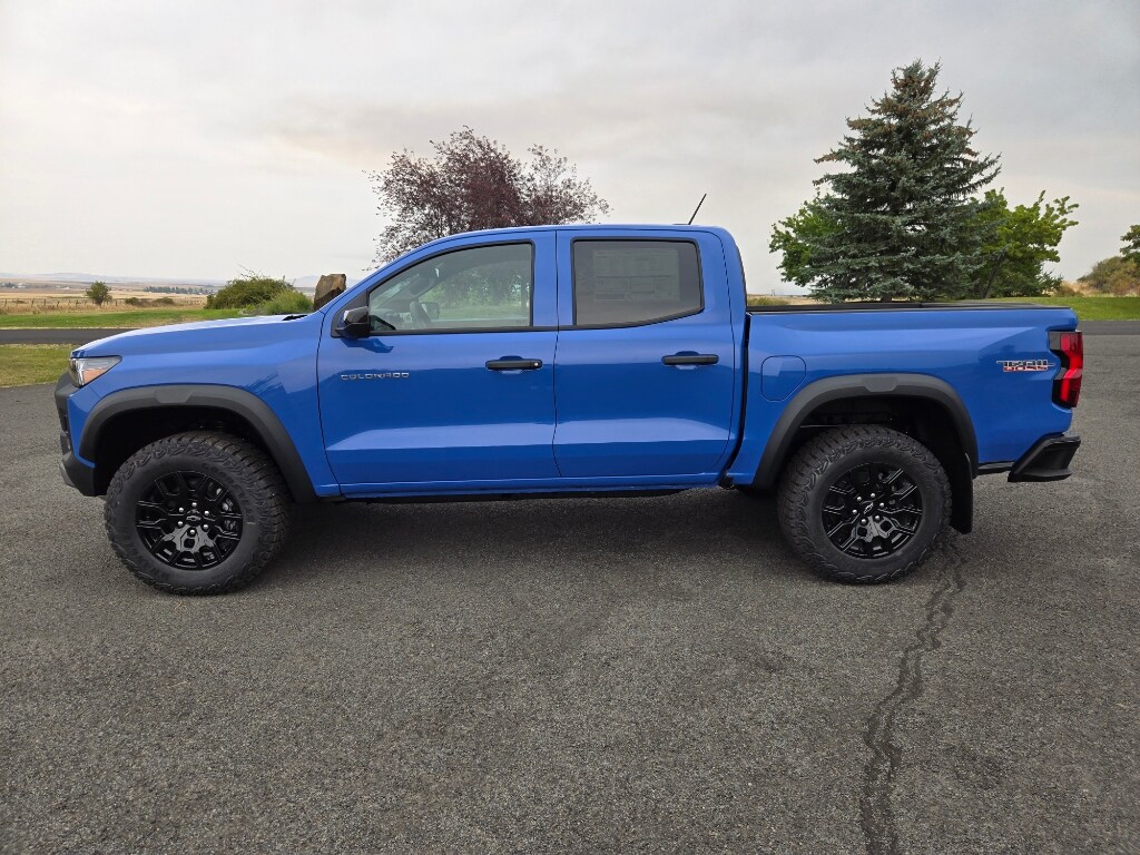 2026 Chevrolet Colorado Trail Boss - Photo 10