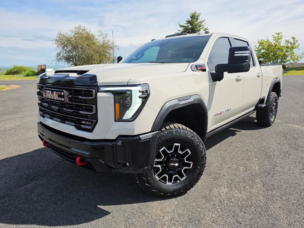 2026 GMC Sierra AT4X 4WD Crew Cab Standard Box's photo