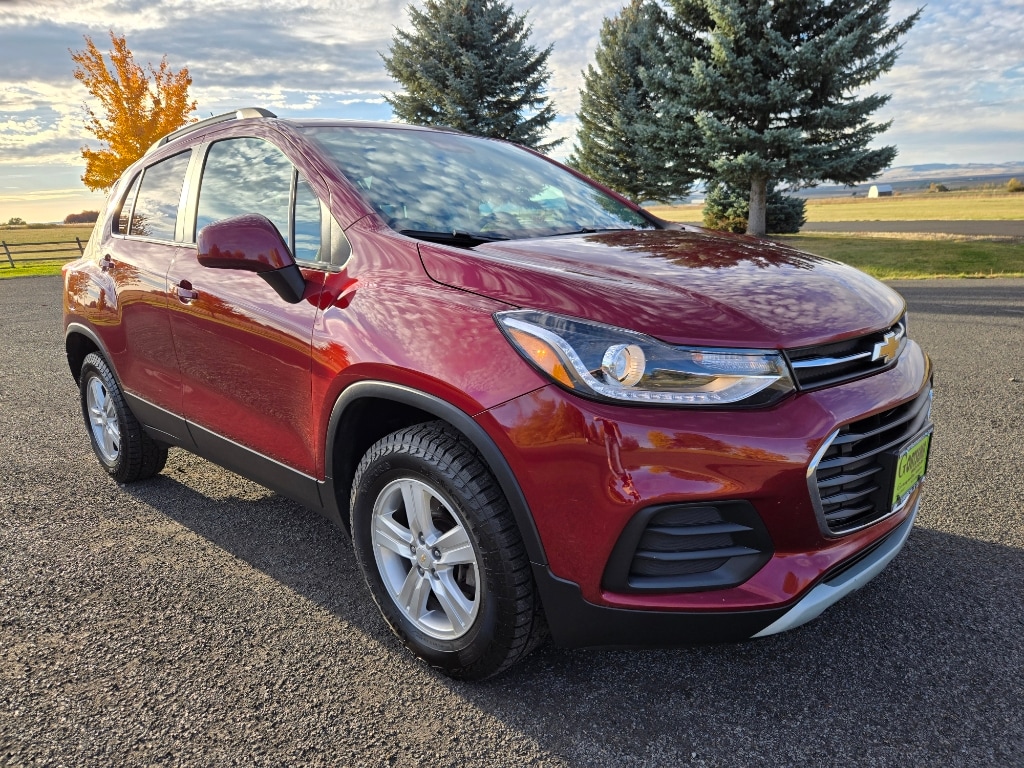 Used 2022 Chevrolet Trax LT SUV
