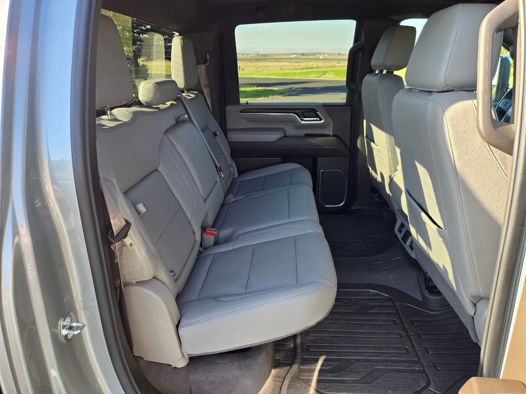 2024 GMC Sierra 3500HD SLT - Photo 25