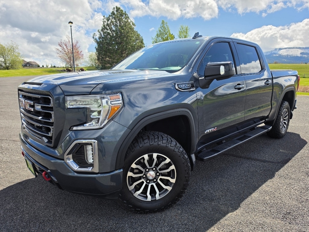 2019 GMC Sierra AT4 4x4 Crew Cab Short Box's photo