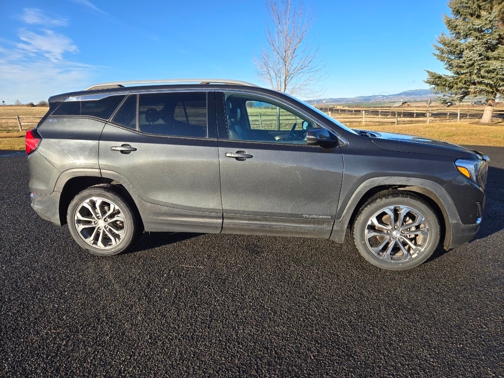 Used 2021 GMC Terrain SLT SUV