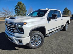2025 Chevrolet Silverado 3500 HD High Country Truck