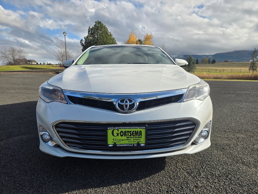 Used 2014 Toyota Avalon Limited with VIN 4T1BK1EB0EU083461 for sale in Grangeville, ID