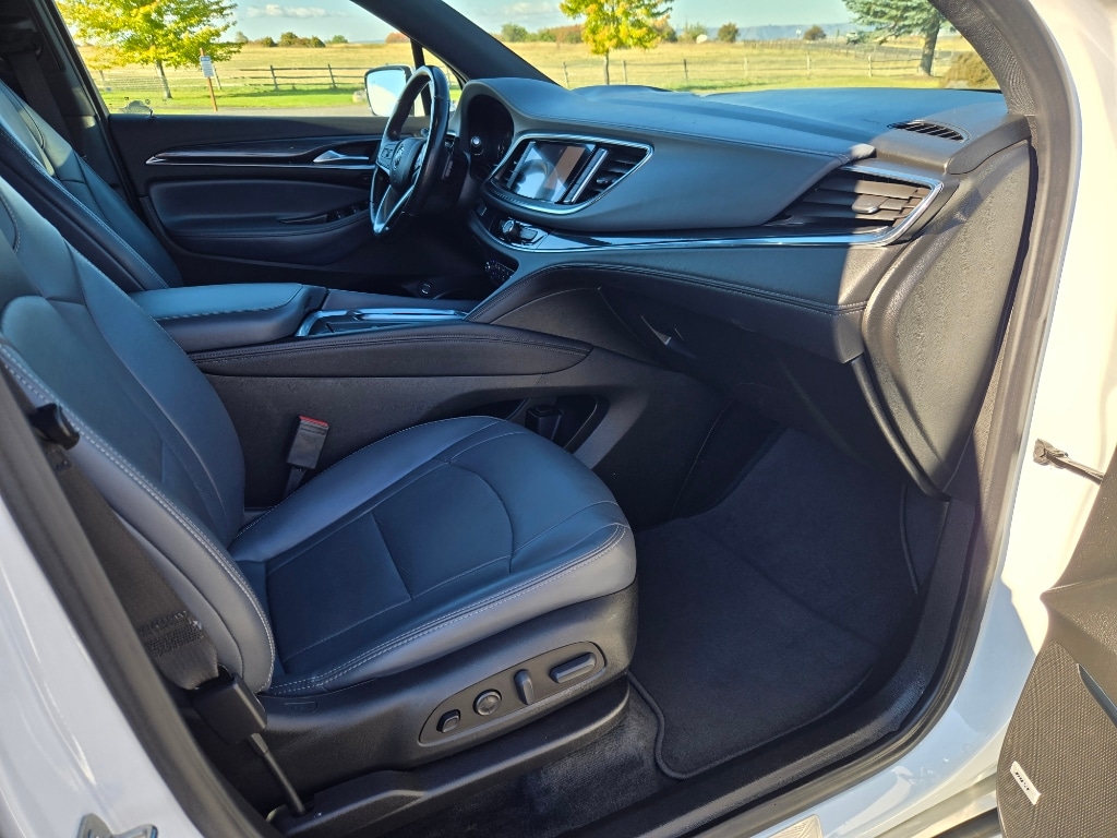 2022 Buick Enclave Premium - Photo 27