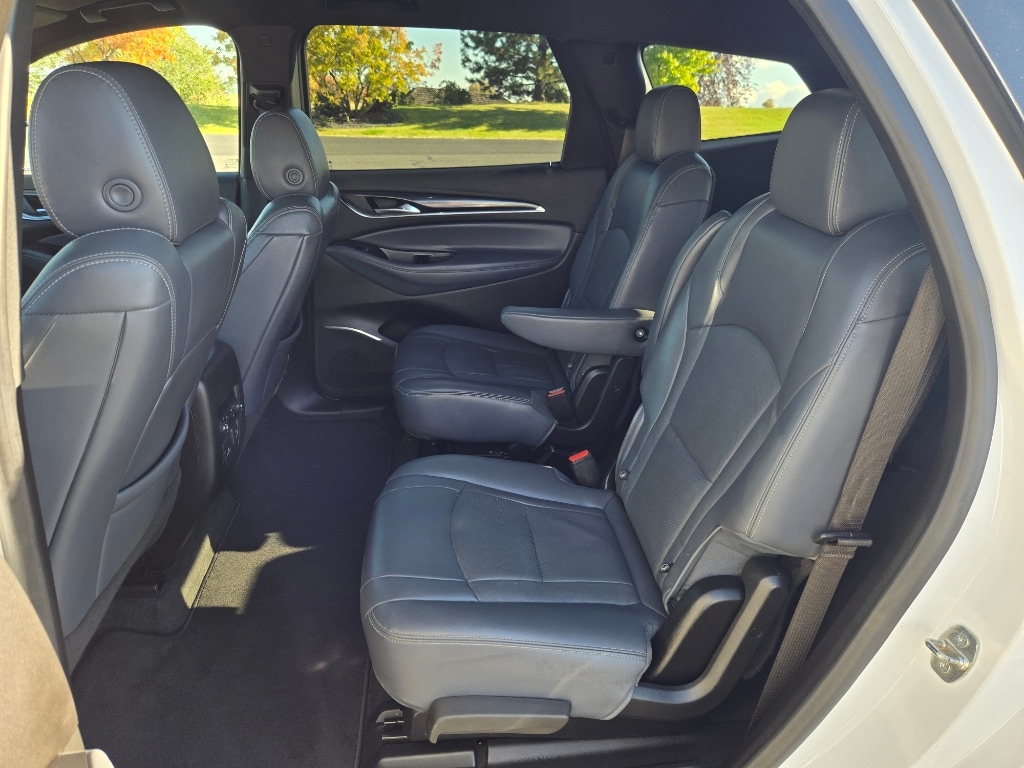 2022 Buick Enclave Premium - Photo 22