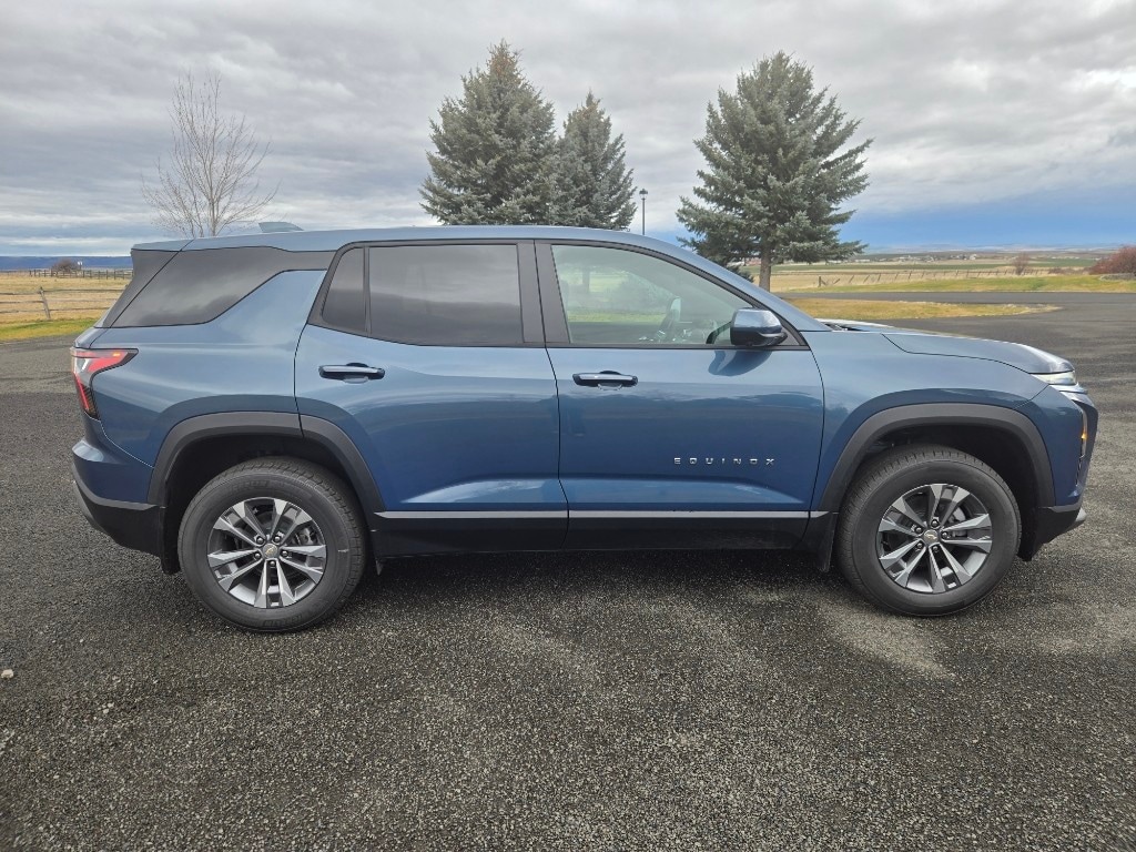 New 2026 Chevrolet Equinox LT SUV