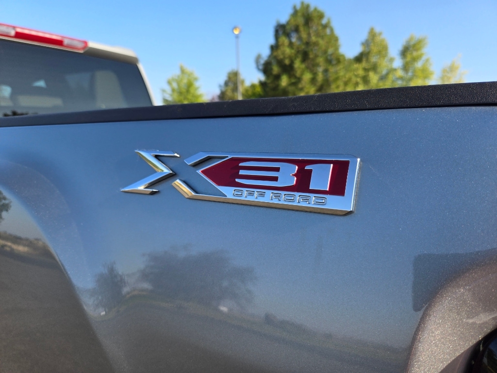 2024 GMC Sierra 3500HD SLT - Photo 10