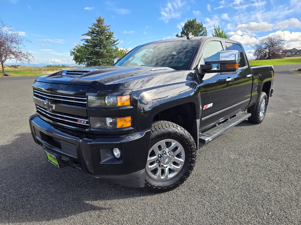 2018 Chevrolet Silverado 3500HD LTZ's photo