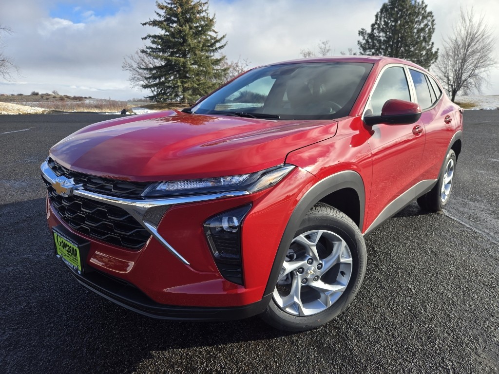 2026 Chevrolet Trax LS