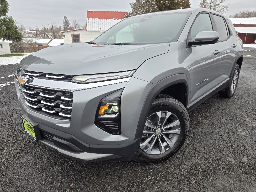 2026 Chevrolet Equinox LT's photo