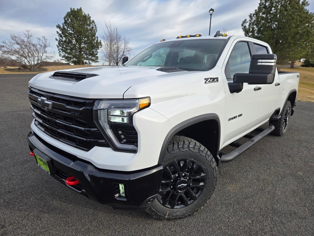 New 2026 Chevrolet Silverado 3500 HD LT Truck