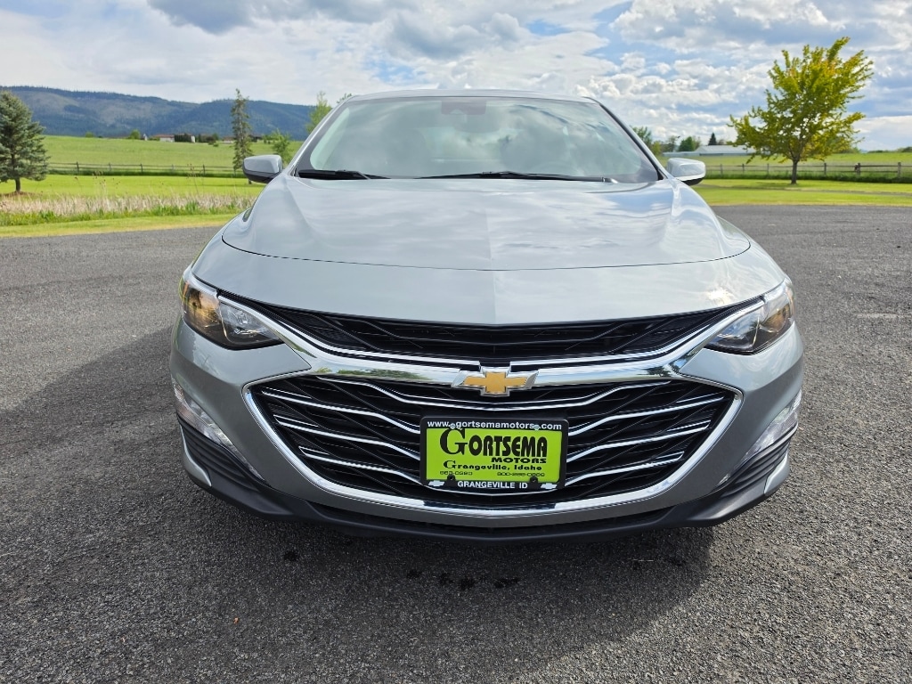 1G1ZD5ST6RF201016