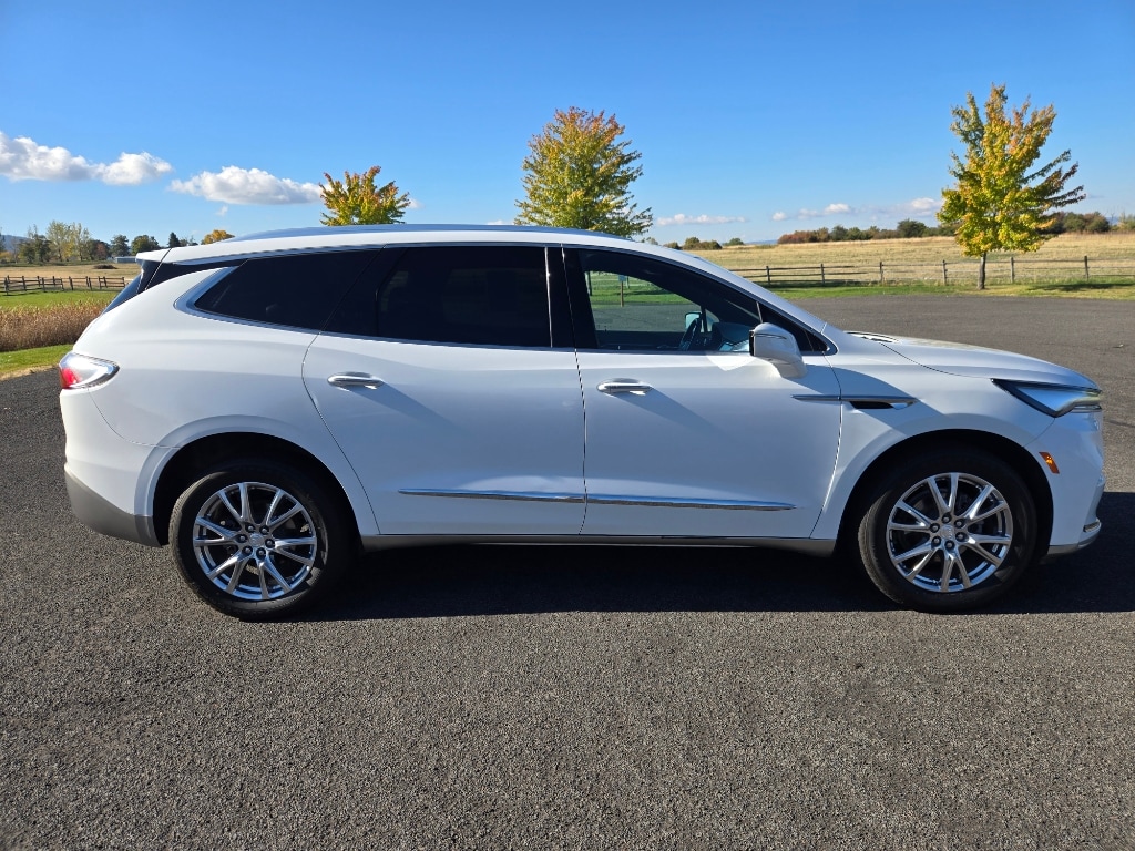 Used 2022 Buick Enclave Premium SUV