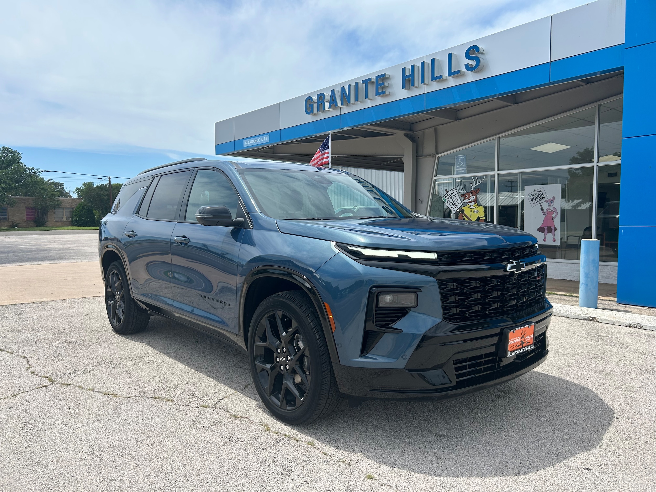 2025 Chevrolet Traverse FWD RS's photo