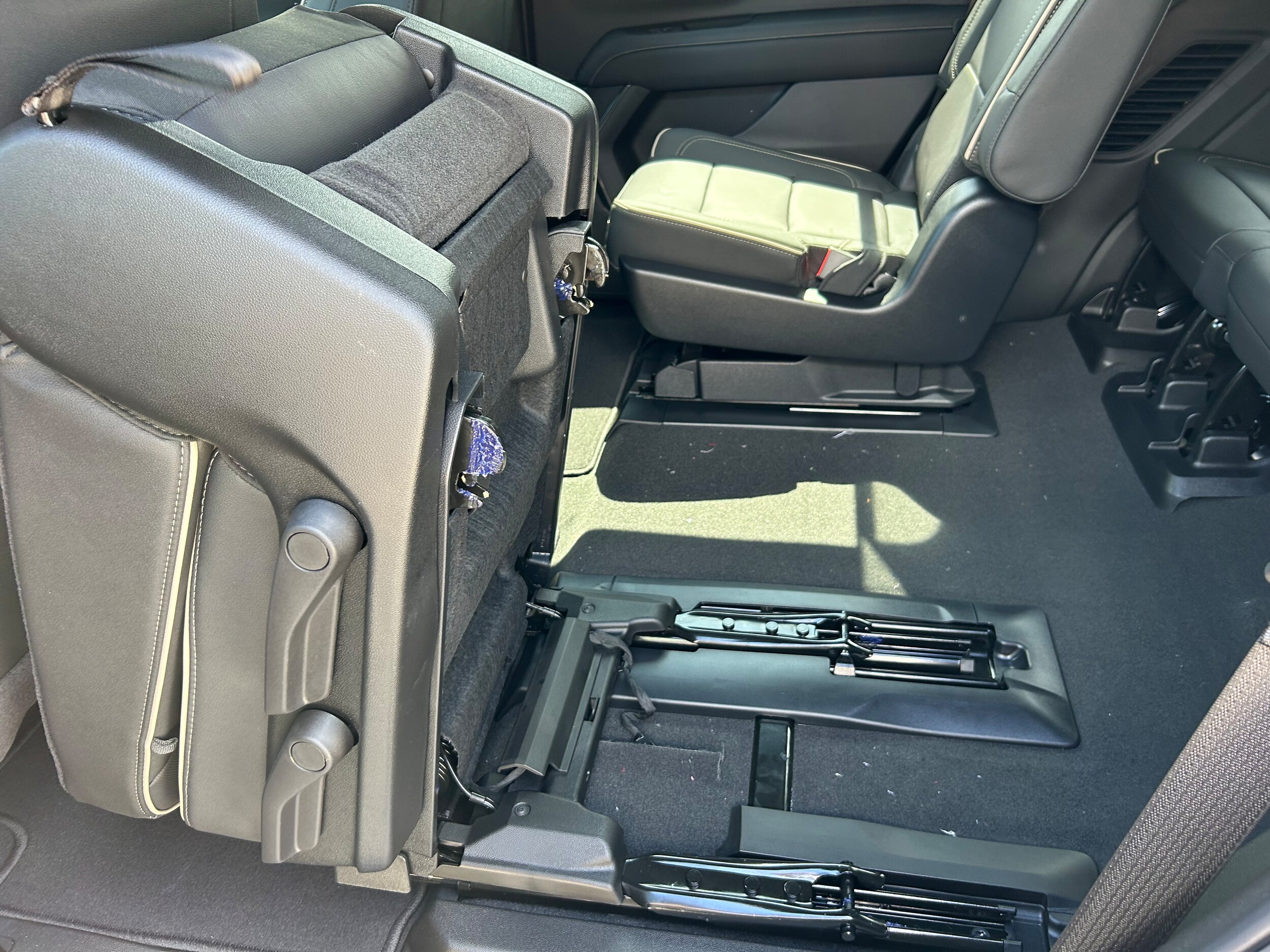 2026 Chevrolet Tahoe Premier - Photo 31