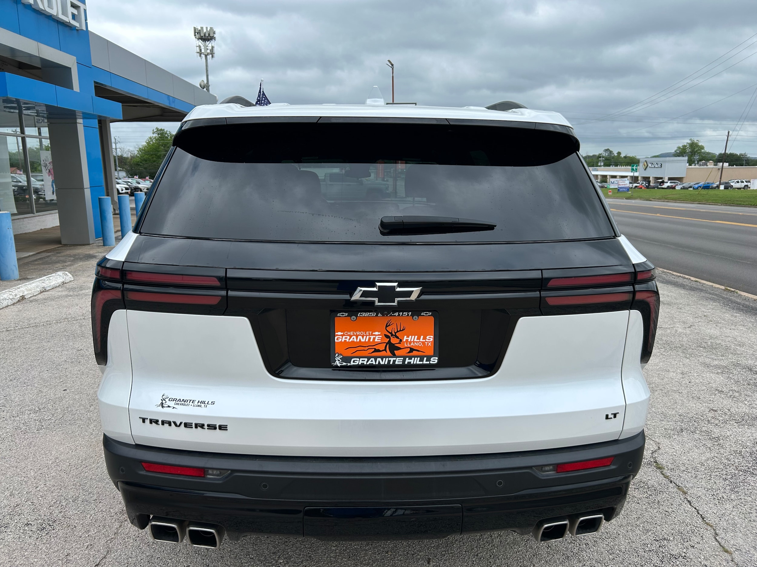 2024 Chevrolet Traverse 1LT - Photo 7