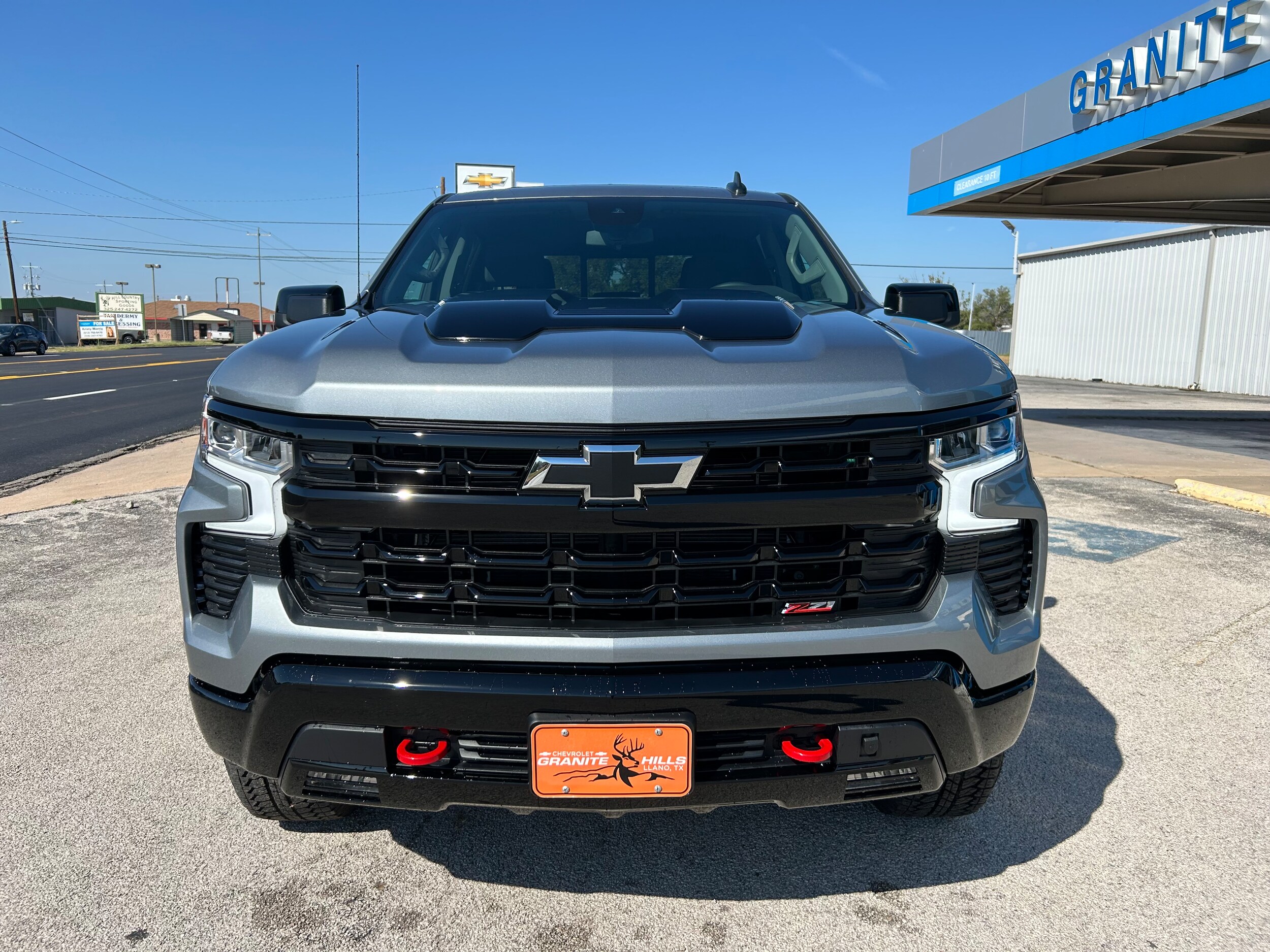 2026 Chevrolet Silverado 1500 LT Trail Boss photo 2