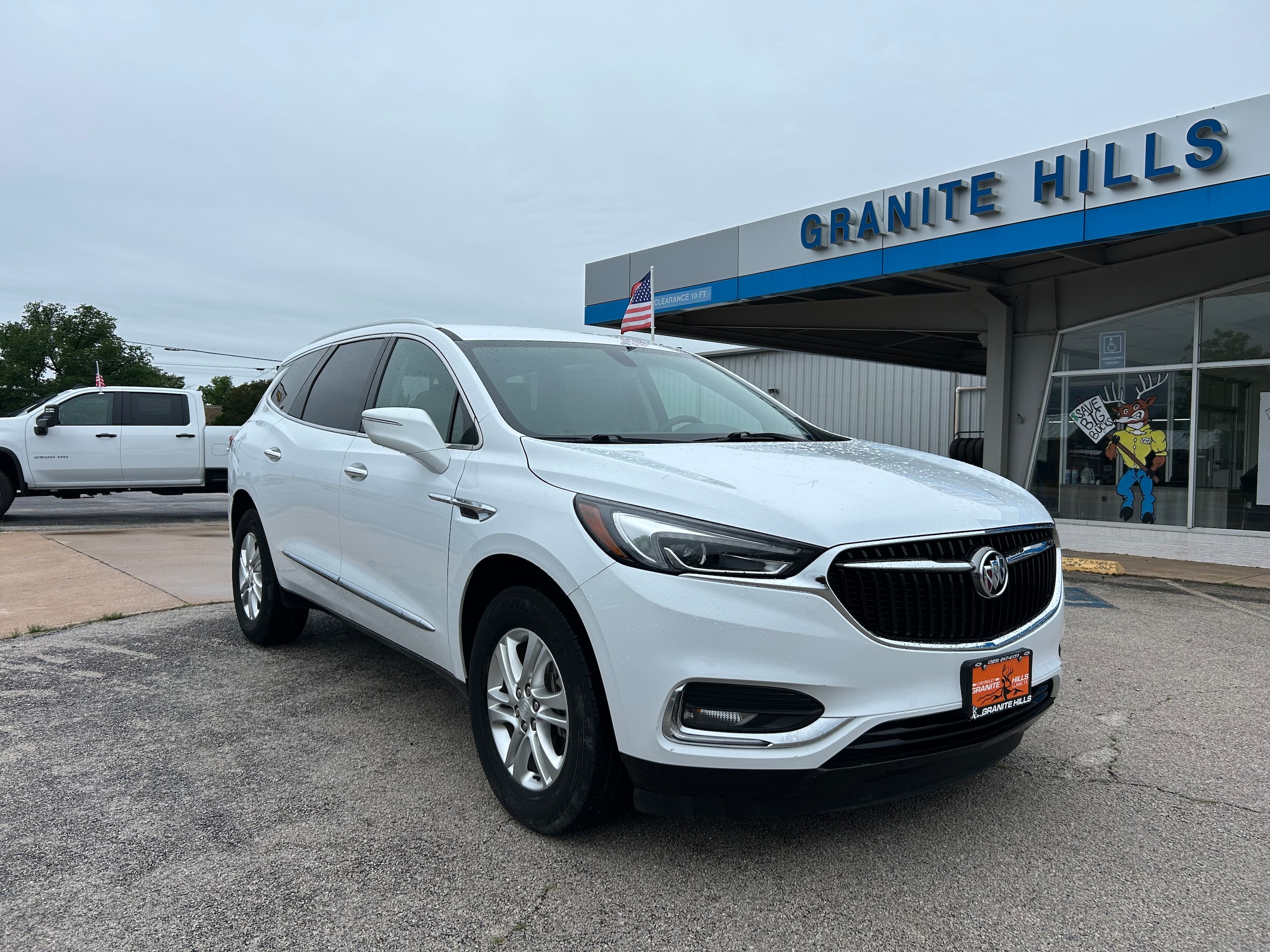 2019 Buick Enclave Essence's photo