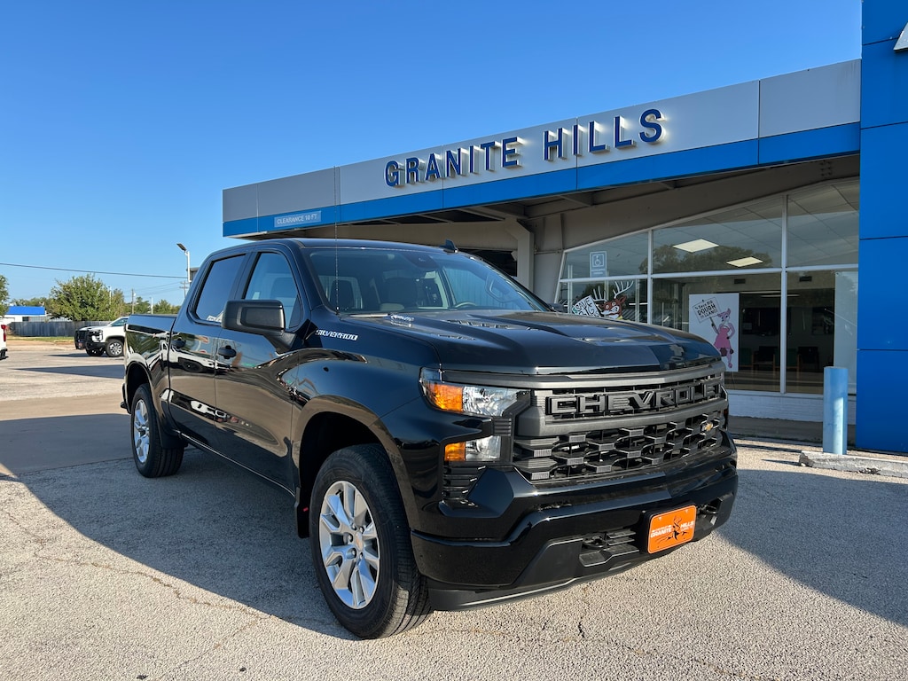 New 2026 Chevrolet Silverado 1500 Custom Truck