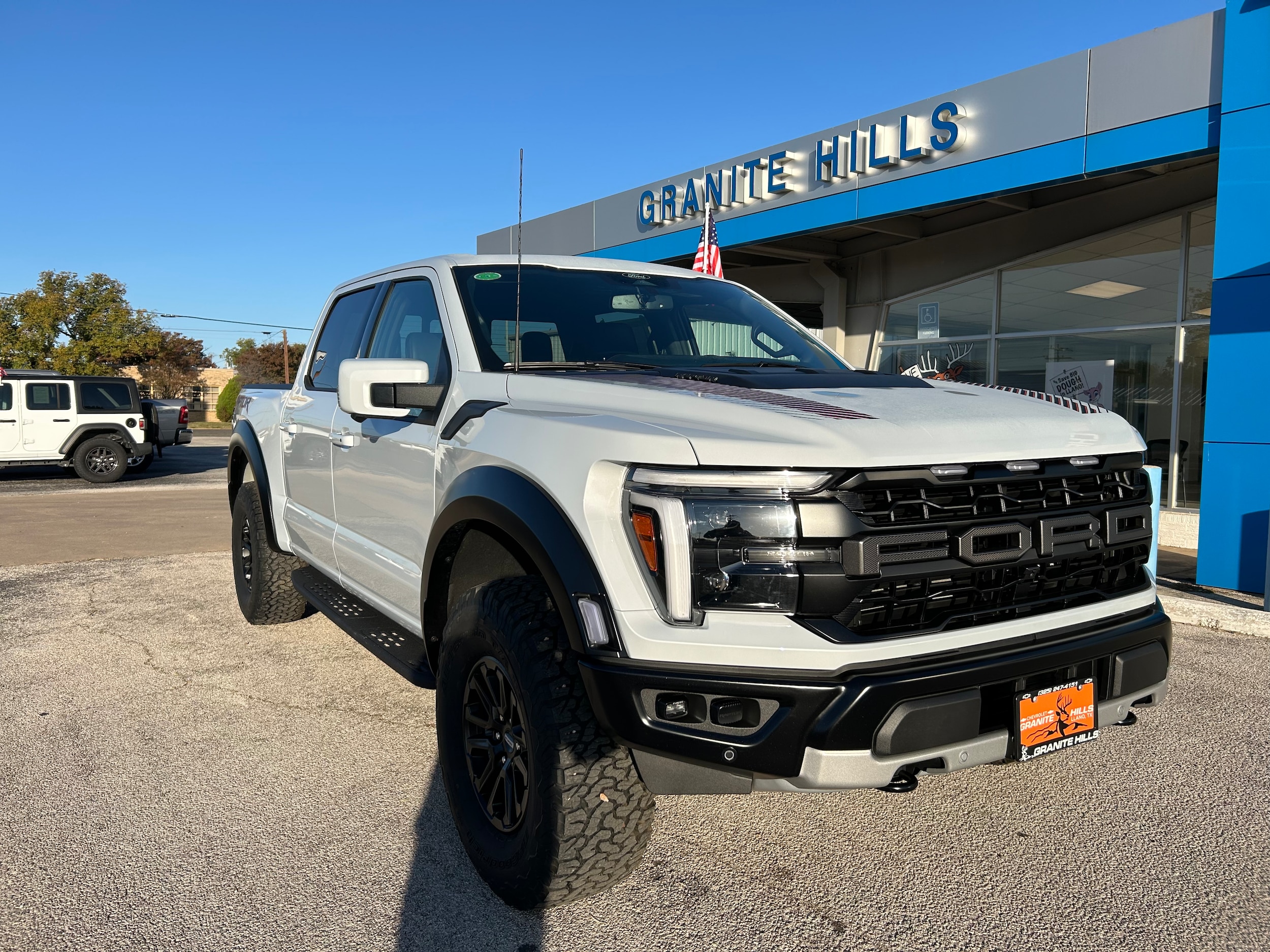 2025 Ford F-150 Raptor's photo
