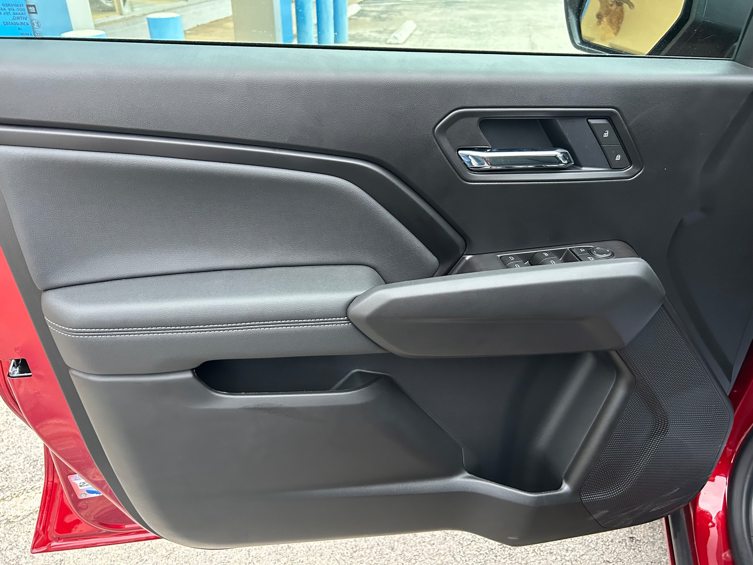 2026 Chevrolet Colorado LT - Photo 10