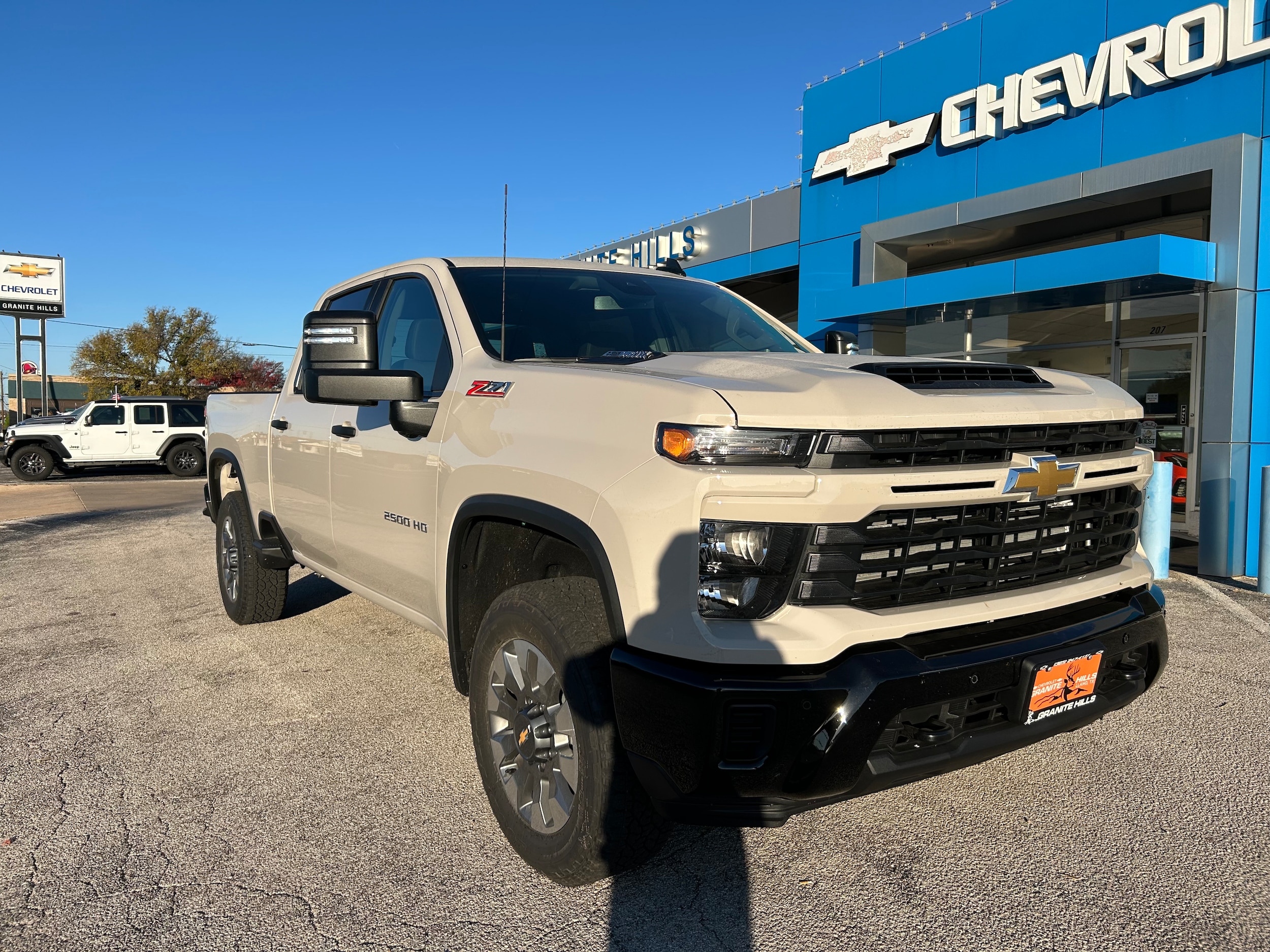 2026 Chevrolet Silverado 2500HD Custom's photo