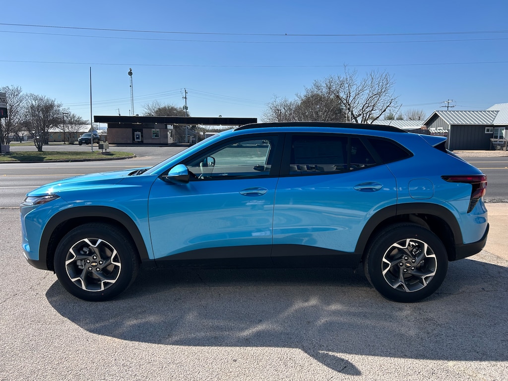 New 2026 Chevrolet Trax LT SUV
