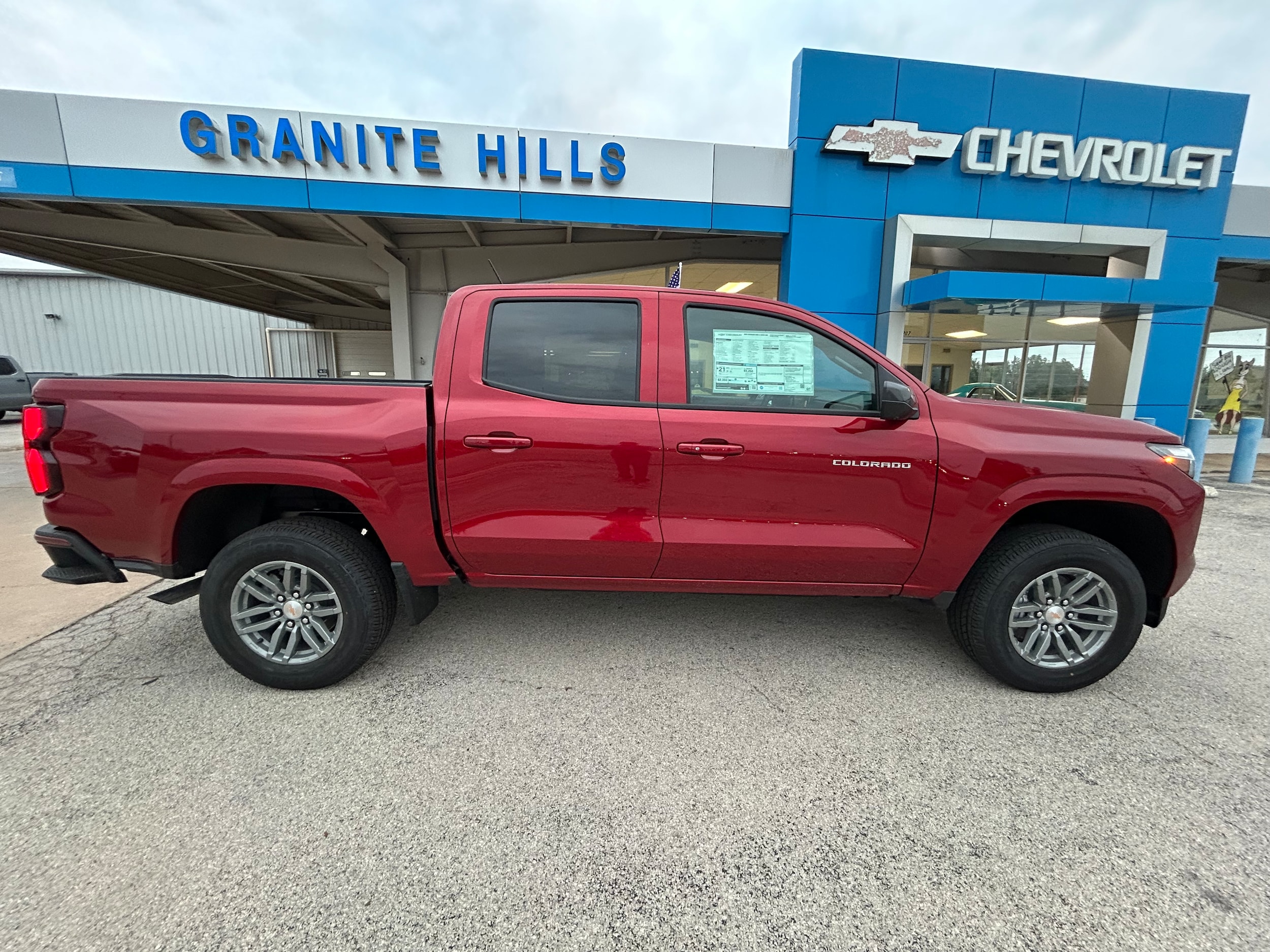 2026 Chevrolet Colorado LT - Photo 9