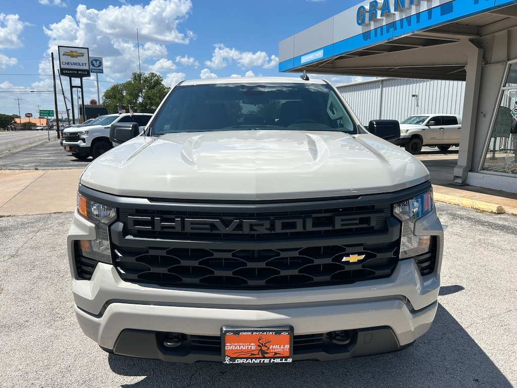 New 2026 Chevrolet Silverado 1500 Custom Truck