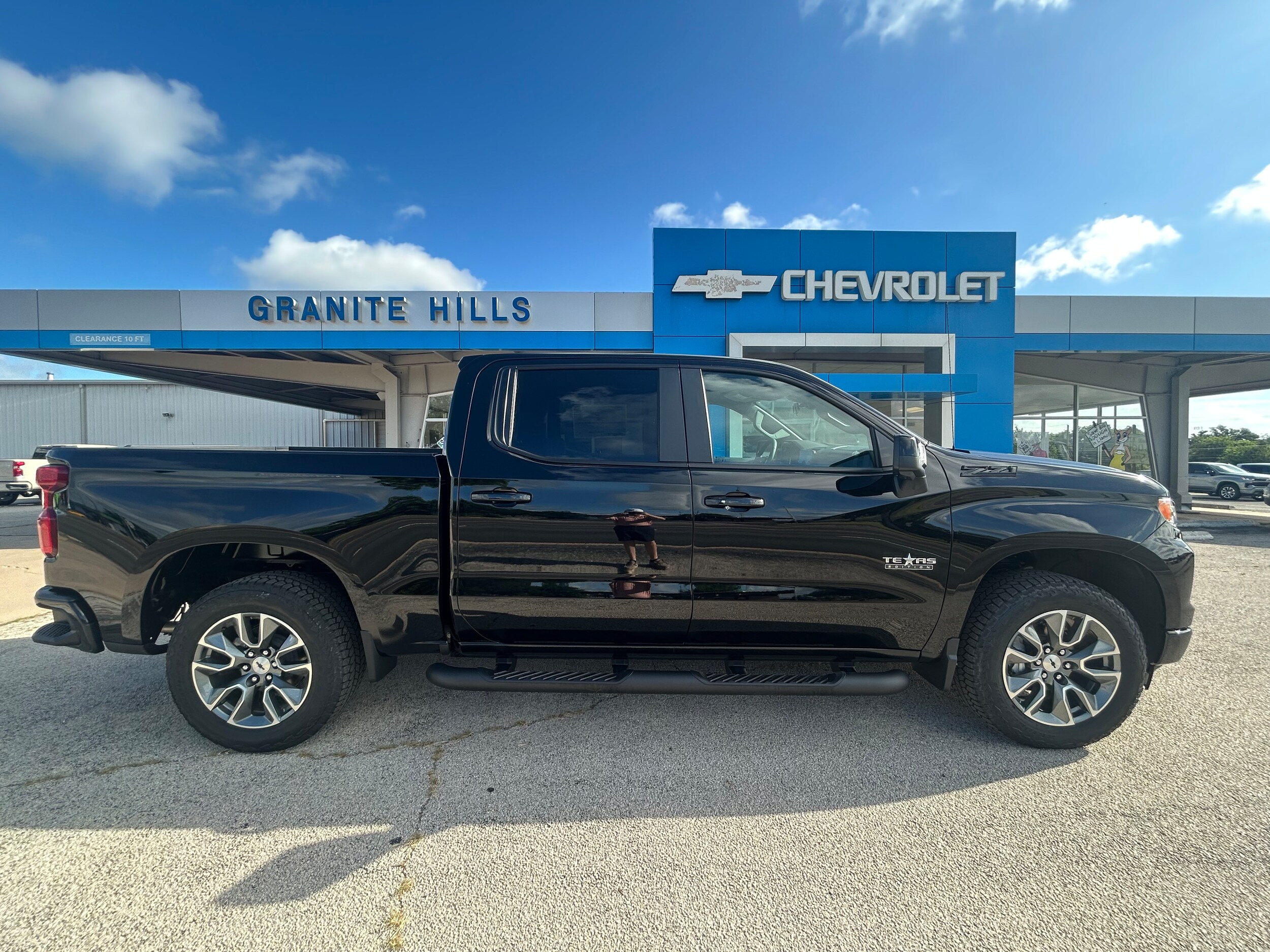 2026 Chevrolet Silverado 1500 RST - Photo 15