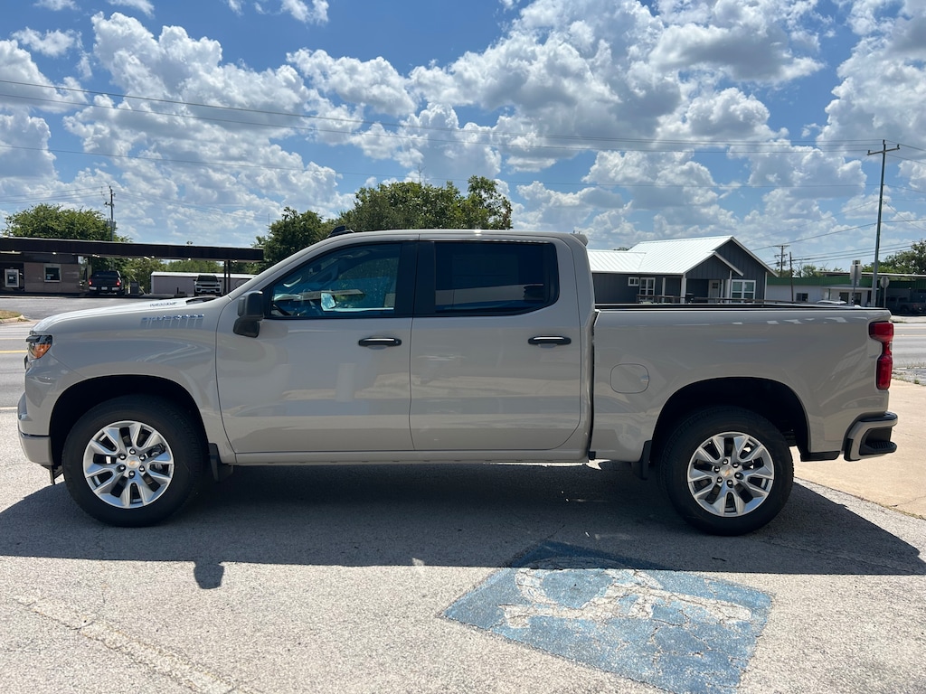 New 2026 Chevrolet Silverado 1500 Custom Truck